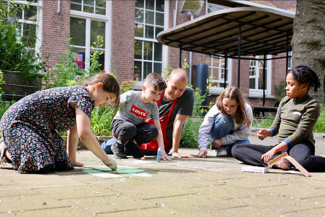 Art-S-Cool bouwt verder aan ‘derde thuis’ voor jeugd uit aandachtswijken