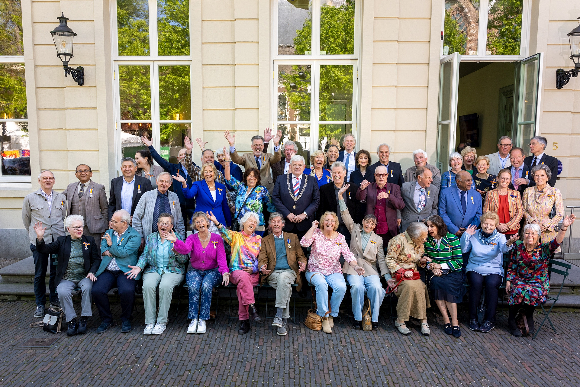 Lintjesregen in Den Haag: 43 onderscheidingen uitgereikt