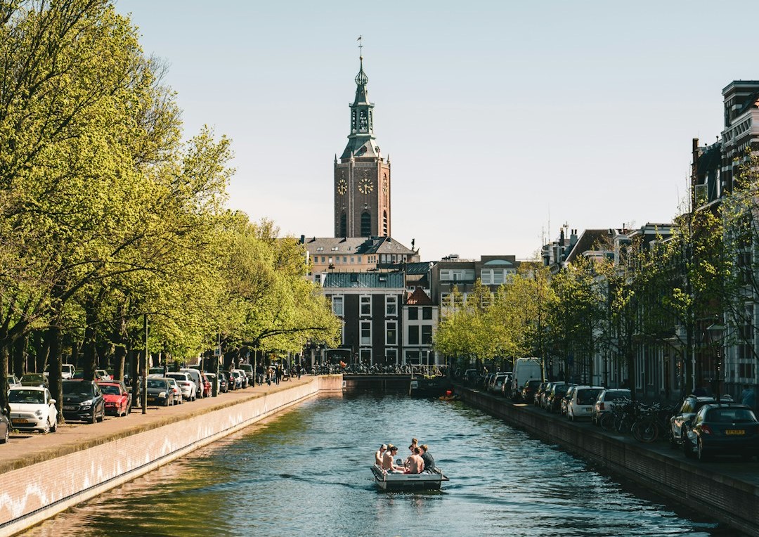 Zo kun je verkeersregelaar worden in Den Haag